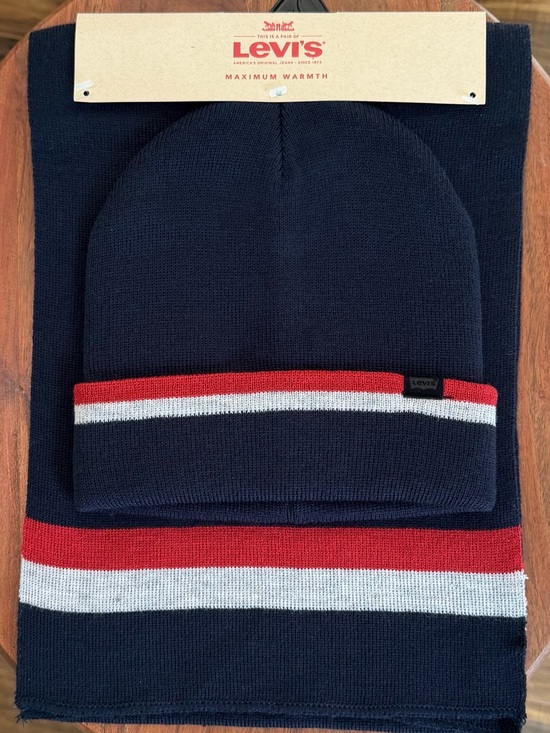 Levi's Other - Levi’s Beanie Scarf Set Navy Red Gray Knit Men OS NWT